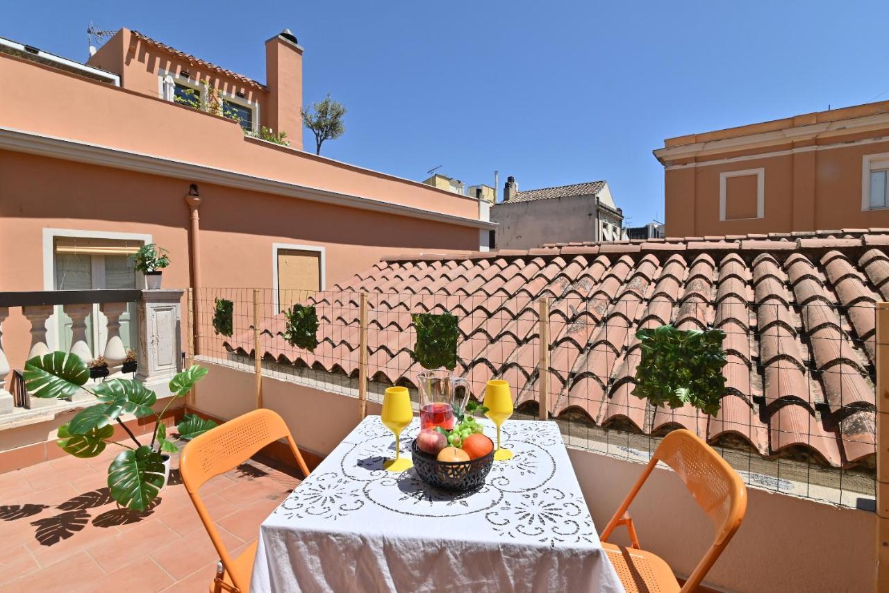 Izzhome Full Center Terrace Cagliari Esterno foto